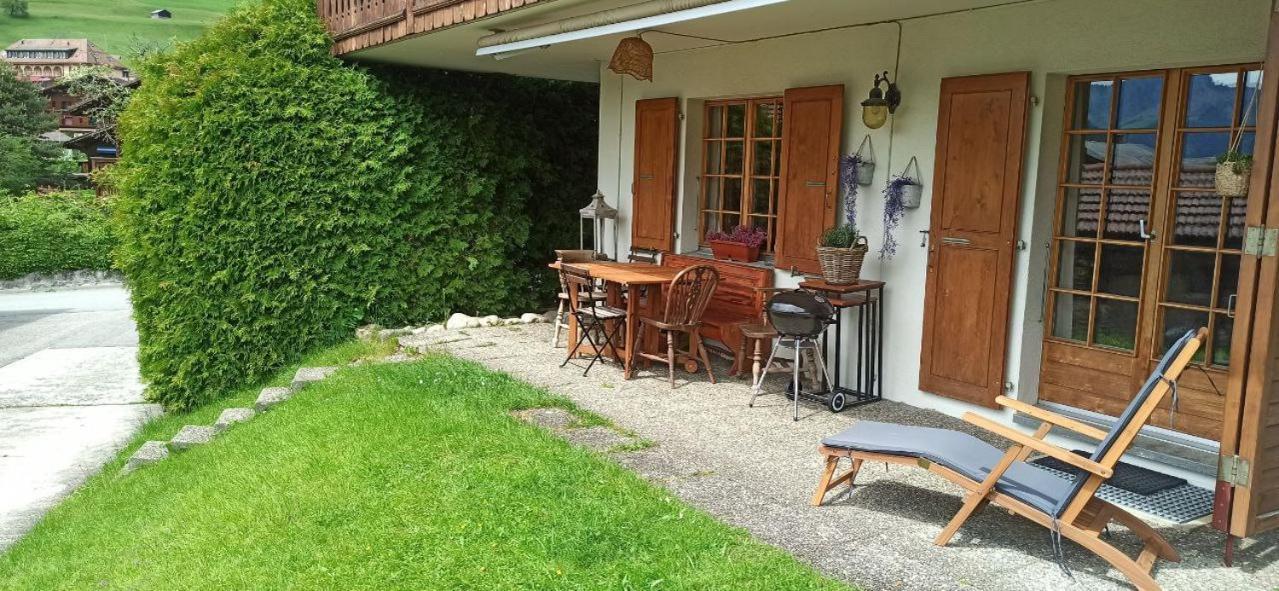 Cozy Apartment In The Heart Of The Alps Chateau-d'Oex Luaran gambar